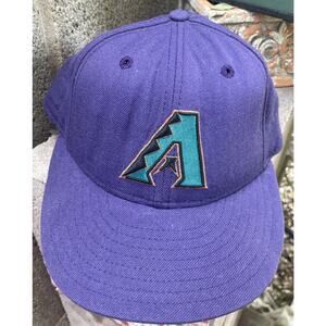 Vintage Arizona Diamondbacks New Era Fitted Baseball Cap Purple USA 7 1/4 Wool